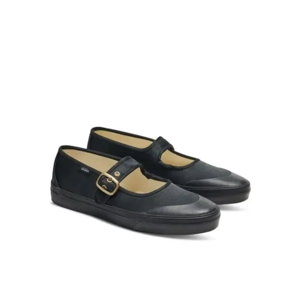 Vans Womens Mary Jane Shoes Black Buckle Strap Size 6M